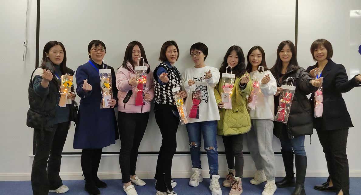 四川凯发一触即发环保 祝所有“女神”38女神节快乐！